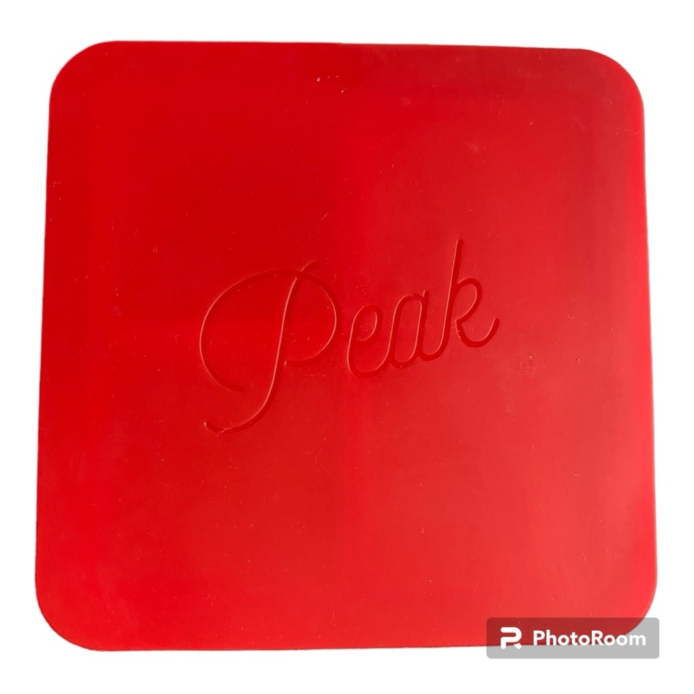 Peak Extra large ice cube Tray